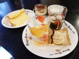 ホテルケーニヒスクローネ,神戸 ,ケーキ,朝食,値段